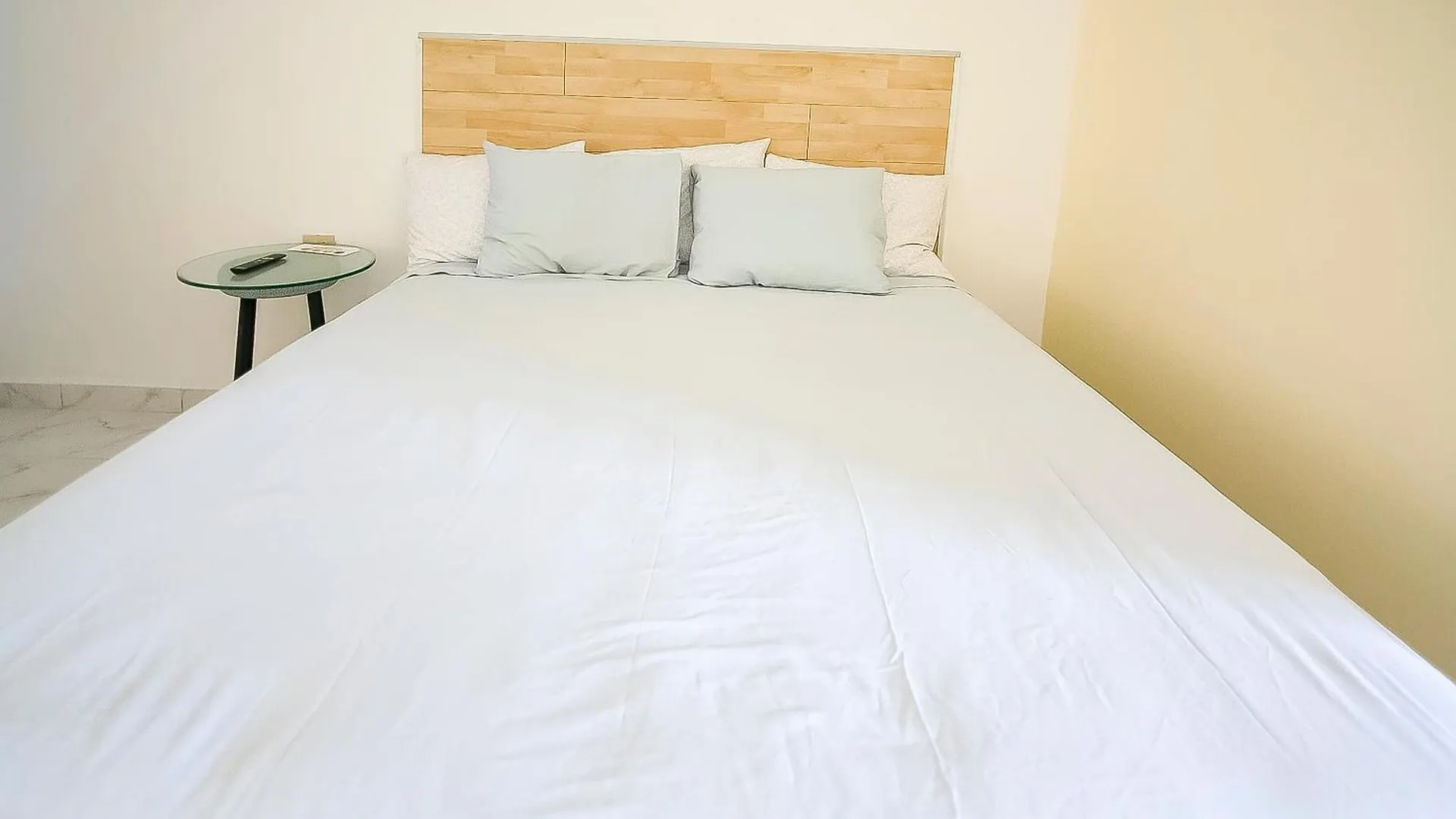 Oyo Hotel Plaza Las Torres, Cabo San Lucas